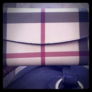 Burberry wallet